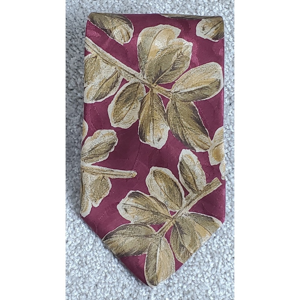 Britches of Georgetown Men's Neck Tie 100% Silk Rust‎ Color With Gold Leaves 54"